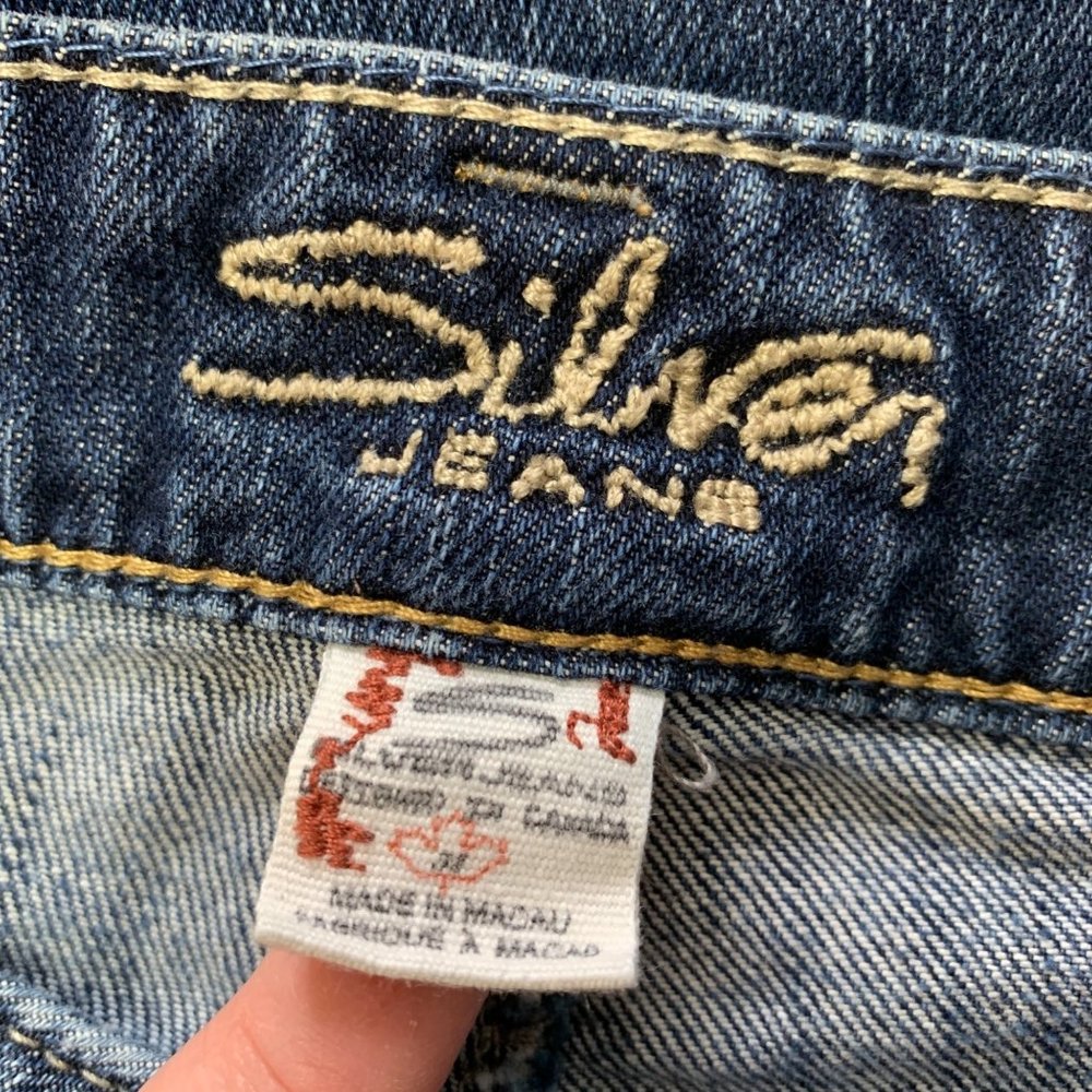 Silver Jeans Pioneer Distressed Boot Cut Denim Blue Jeans Size W31/L33 EUC - Picture 8 of 12